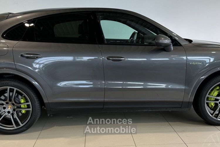 Porsche Cayenne COUPE (9YA) 3.0 V6 462CH E-HYBRID - <small></small> 88.400 € <small>TTC</small> - #4