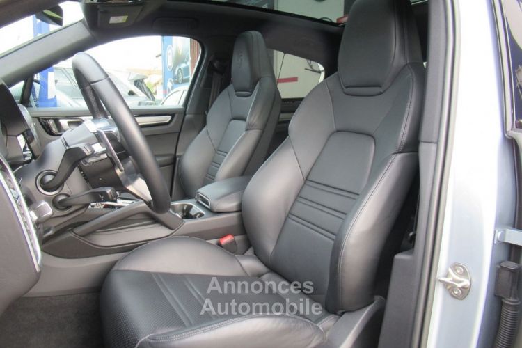 Porsche Cayenne COUPE (9YA) 3.0 V6 462CH E-HYBRID - <small></small> 104.990 € <small>TTC</small> - #4