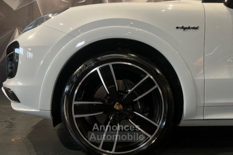 Porsche Cayenne COUPE (9YA) 3.0 V6 462CH E-HYBRID PLATINUM EDITION - <small></small> 104.990 € <small>TTC</small> - #17