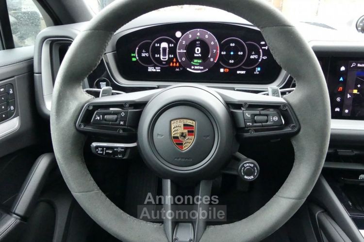 Porsche Cayenne COUPE (9YA) 3.0 V6 470CH E-HYBRID - <small></small> 119.990 € <small>TTC</small> - #9