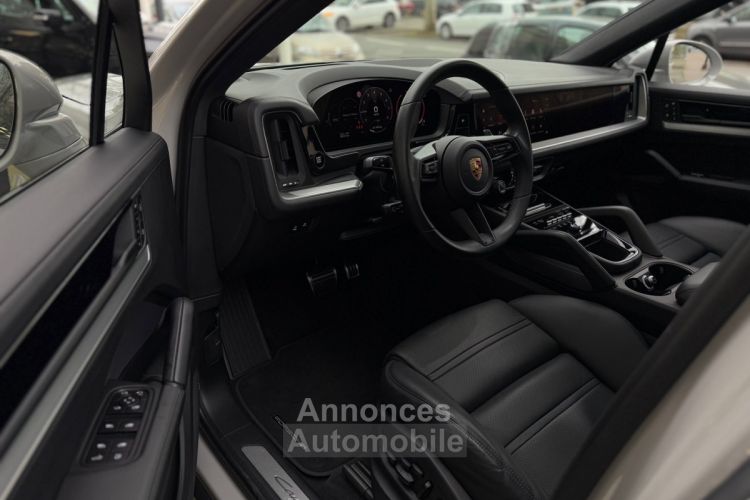 Porsche Cayenne COUPE (9YA) 3.0 V6 470CH E-HYBRID - <small></small> 124.900 € <small>TTC</small> - #19