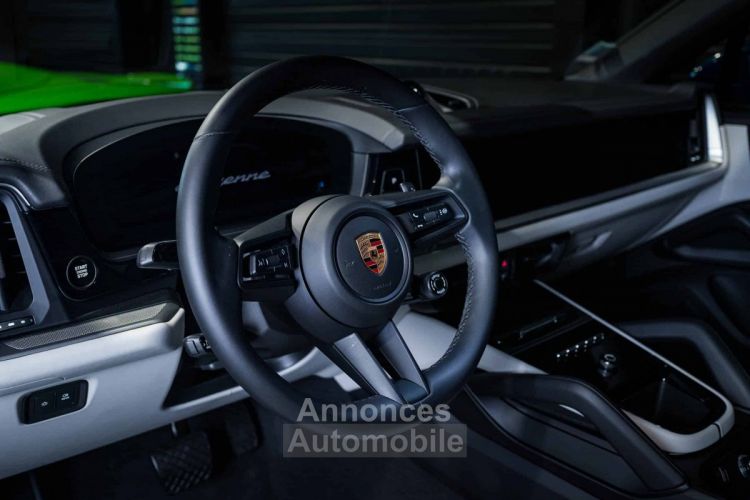 Porsche Cayenne Coupe e-hybrid - <small></small> 128.900 € <small>TTC</small> - #30