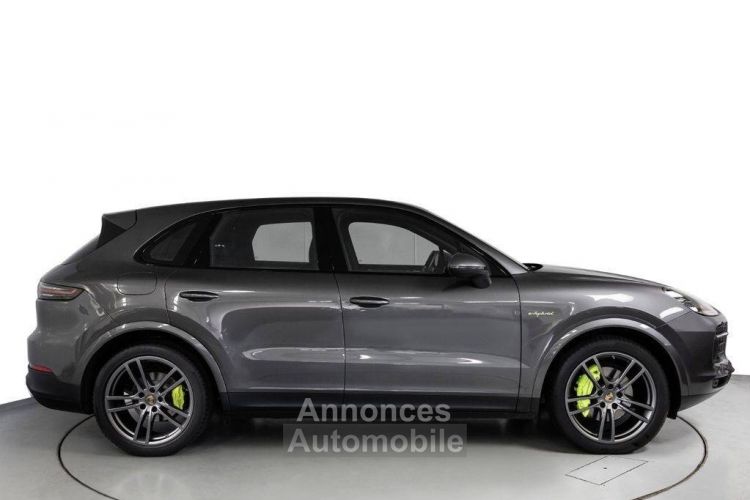 Porsche Cayenne Coupé E-Hybrid - <small></small> 65.900 € <small>TTC</small> - #3