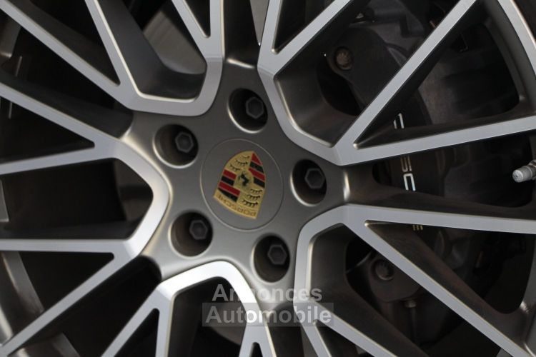 Porsche Cayenne Coupé E-Hybrid 3.0 V6 462 Ch Tiptronic BVA - <small>A partir de </small>1.390 EUR <small>/ mois</small> - #9