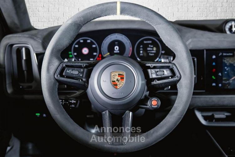 Porsche Cayenne COUPE E-Hybrid 4.0 V8 739 ch Turbo avec Pack GT - <small></small> 246.990 € <small></small> - #9