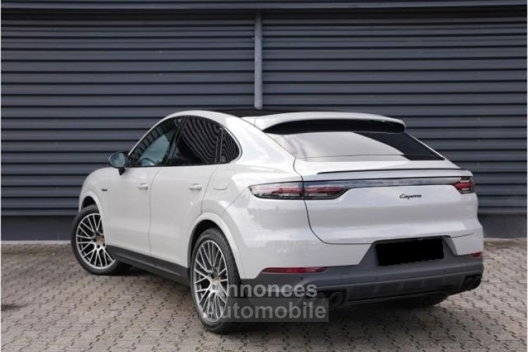Porsche Cayenne Coupé E-Hybrid 462 ch Platinum Edition Craie - <small></small> 102.900 € <small>TTC</small> - #2