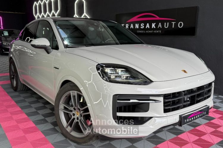 Porsche Cayenne COUPE E-Hybrid 470 ch 3.0 V6 ~ Pneumatique adaptative ~ Roues AR directrices ~ Écran passager ~ Feux AR Cristal - <small></small> 142.990 € <small>TTC</small> - #1