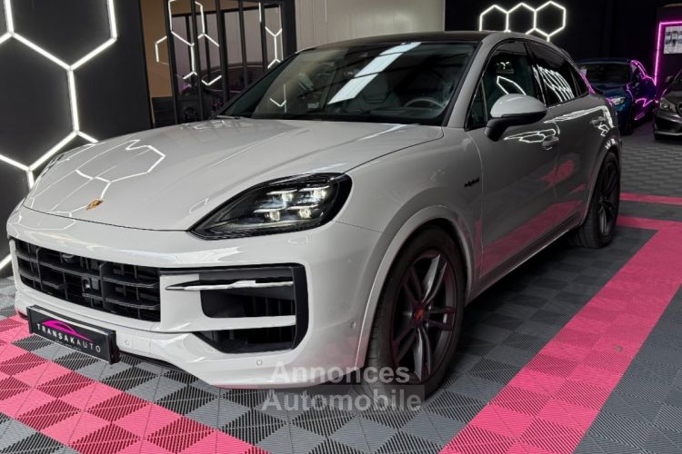 Porsche Cayenne COUPE E-Hybrid 470 ch 3.0 V6 ~ Pneumatique adaptative ~ Roues AR directrices ~ Écran passager ~ Feux AR Cristal - <small></small> 142.990 € <small>TTC</small> - #2