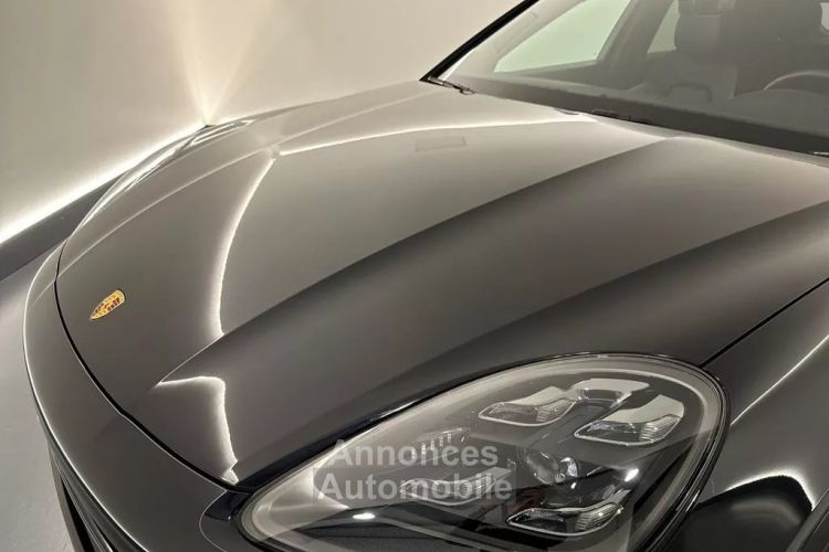 Porsche Cayenne COUPE E-HYBRID 5PL - <small></small> 99.900 € <small>TTC</small> - #44