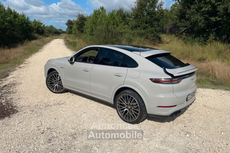 Porsche Cayenne coupe e-hybrid hybride 462 bva, gris craie, espresso, francais, historique 100% - <small></small> 84.090 € <small>TTC</small> - #3