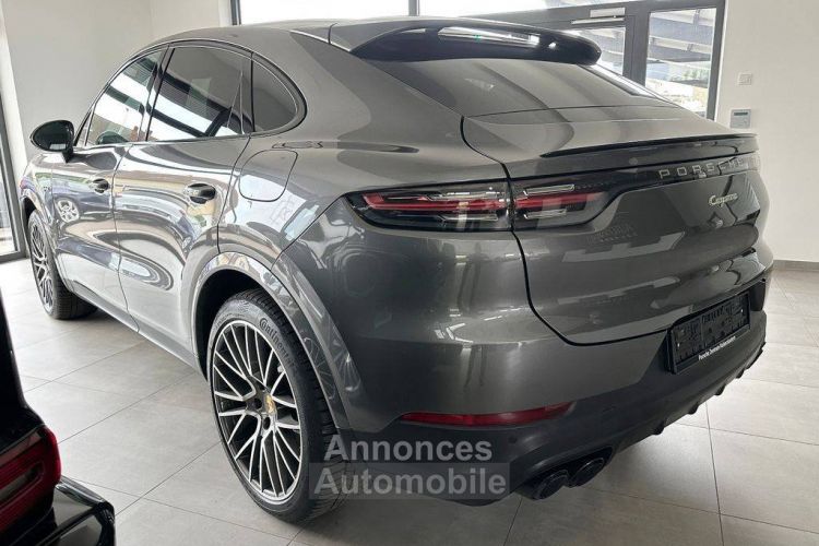 Porsche Cayenne Coupe E-Hybrid Pano/Chrono/Approved - <small></small> 78.900 € <small>TTC</small> - #2