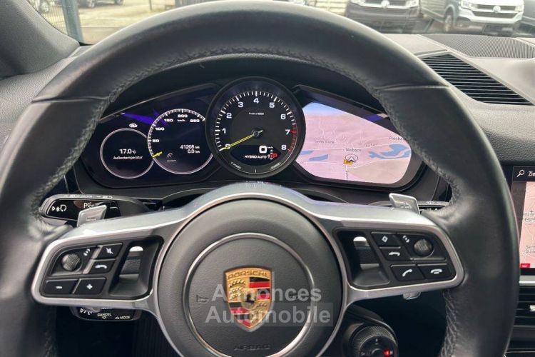 Porsche Cayenne Coupe E-Hybrid Pano/Chrono/Approved - <small></small> 78.900 € <small>TTC</small> - #9