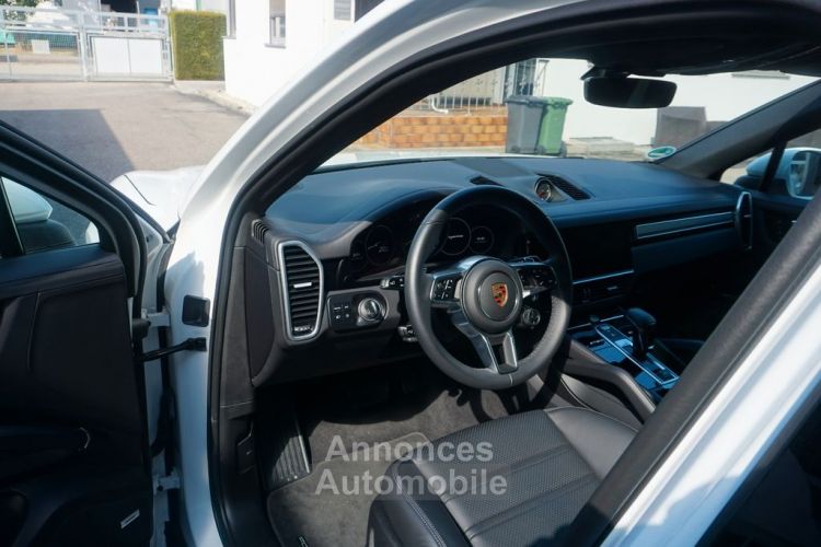 Porsche Cayenne Coupe E-Hybrid Platinum Edition 462 TOP BOSE 1èreM P;Approved 27/03/2025 TVA Récup. - <small></small> 87.990 € <small></small> - #18