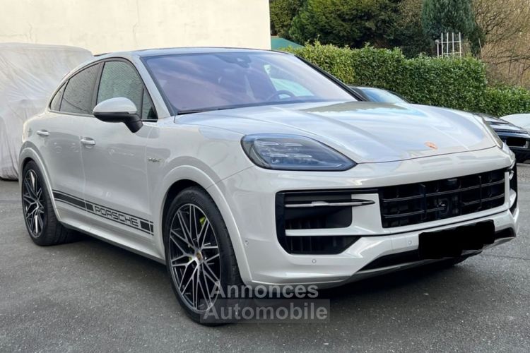 Porsche Cayenne COUPE E HYBRID SPORT  - <small></small> 139.900 € <small>TTC</small> - #16