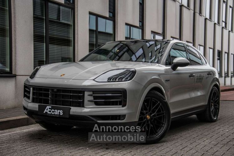 Porsche Cayenne COUPÉ E-HYBRID SPORT CHRONO BELGIAN - <small></small> 124.950 € <small>TTC</small> - #1