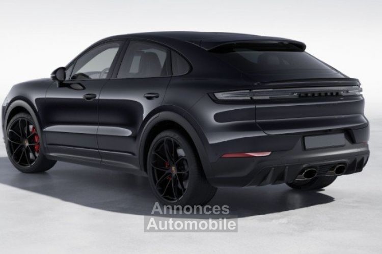 Porsche Cayenne Coupé GTS - <small></small> 147.900 € <small></small> - #3