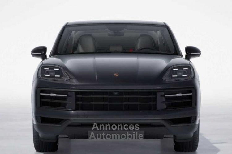 Porsche Cayenne Coupe Hybr 22'Alu BOSE towbar SportPipes - <small></small> 125.900 € <small>TTC</small> - #2