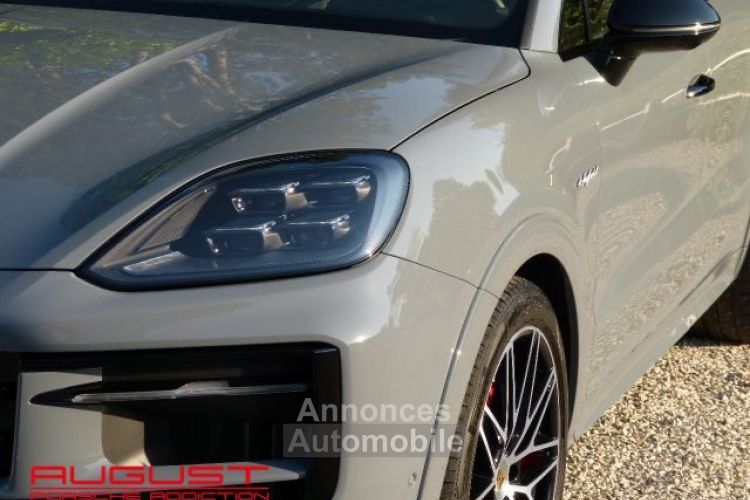 Porsche Cayenne Coupé Hybride 2024 - <small></small> 139.850 € <small>TTC</small> - #16