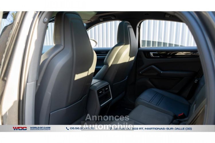 Porsche Cayenne Coupé Hybride / FRANCAIS / Approved - <small></small> 81.900 € <small>TTC</small> - #43