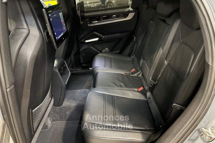 Porsche Cayenne Coupé III (2) 3.0 S E-HYBRID V6 519 FRANCAIS CP ORLEANS ii - <small></small> 144.990 € <small>TTC</small> - #17