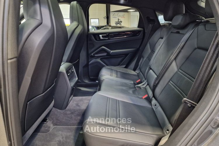 Porsche Cayenne Coupé III 3.0 V6 462 HYBRID PLATINIUM EDITION FRANCAIS / ECHAPP SPORT / PCM 2 - <small></small> 84.990 € <small>TTC</small> - #39