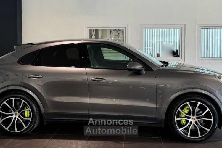 Porsche Cayenne Coupé III (9YA) 3.0 V6 462ch E-Hybrid - <small></small> 86.990 € <small>TTC</small> - #2