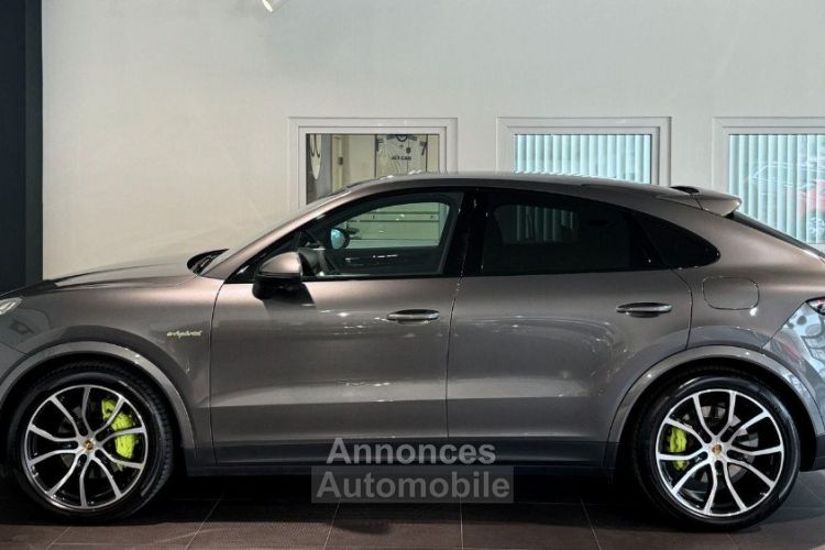 Porsche Cayenne Coupé III (9YA) 3.0 V6 462ch E-Hybrid - <small></small> 86.990 € <small>TTC</small> - #4