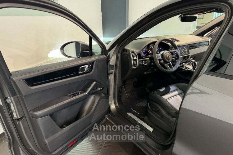 Porsche Cayenne Coupé III (9YA) 3.0 V6 462ch E-Hybrid - <small></small> 86.990 € <small>TTC</small> - #12