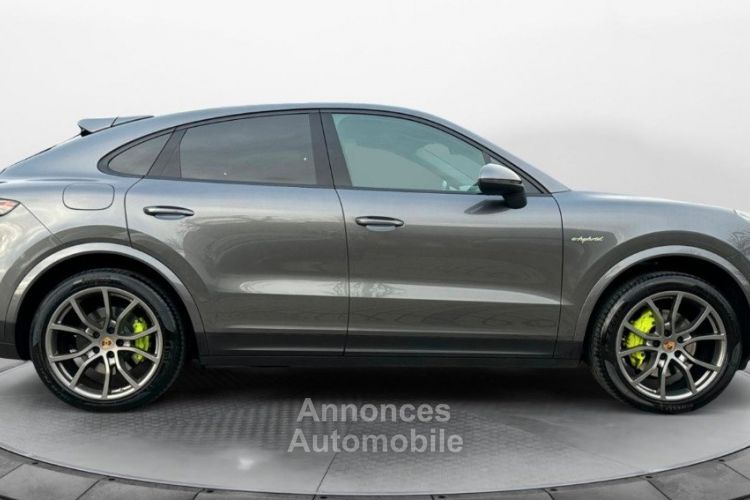 Porsche Cayenne Coupé III (9YA) 3.0 V6 462ch E-Hybrid *Garantie 12 mois Porsche Approved* - <small></small> 84.990 € <small>TTC</small> - #11