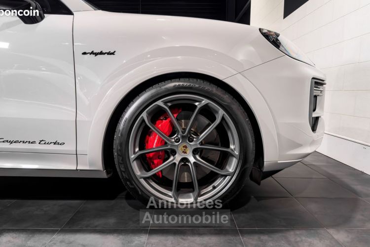 Porsche Cayenne Coupé Turbo E-Hybrid V8 739 – 1°Main Français Pack allégé Roues Ar. Direct. PDCC Carbone PDLS+ 2563EMOIS - <small></small> 214.900 € <small>TTC</small> - #6