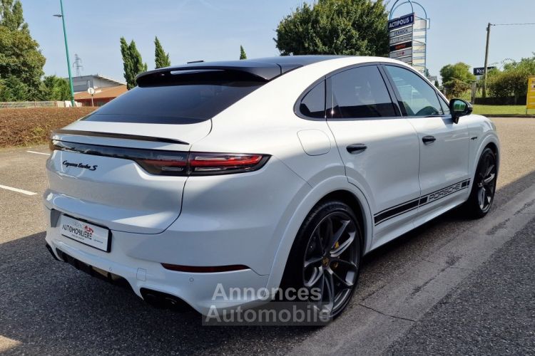 Porsche Cayenne Coupé Turbo S E-Hybrid 4.0 V8 32V 680 ch AWD Full Carbone - <small></small> 129.990 € <small>TTC</small> - #6