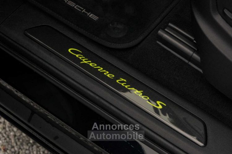 Porsche Cayenne Coupe Turbo S Hybr SportDesign BURMESTER PCCB Head - <small></small> 144.900 € <small>TTC</small> - #14