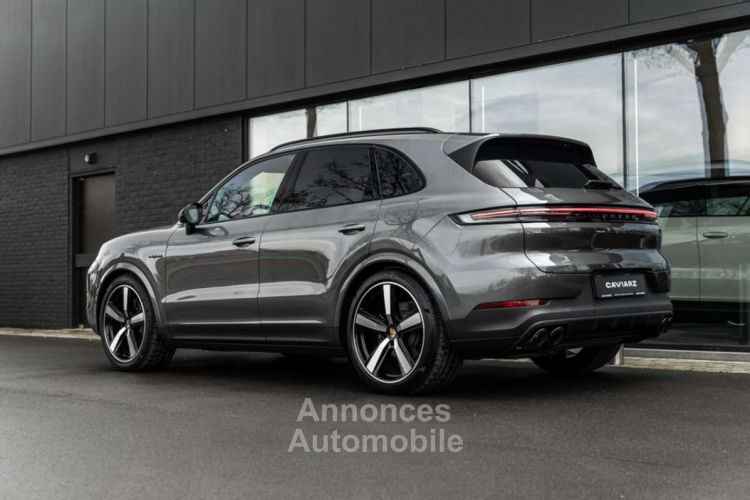 Porsche Cayenne E-HYB-22-HD-MATRIX-INNO-HUD-360-PANO-14W-CARBON-. - <small></small> 136.900 € <small>TTC</small> - #2