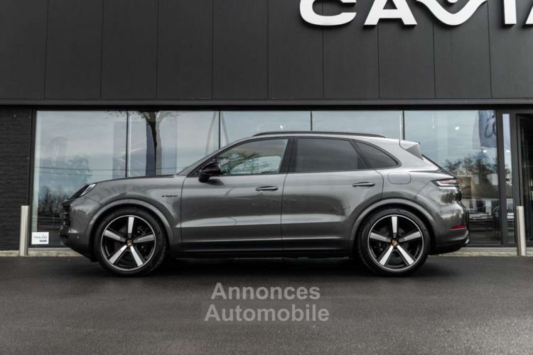 Porsche Cayenne E-HYB-22-HD-MATRIX-INNO-HUD-360-PANO-14W-CARBON-. - <small></small> 136.900 € <small>TTC</small> - #3