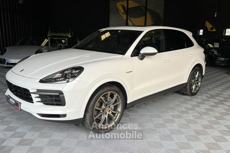 Porsche Cayenne e-hybrid 3.0 v6 462 ch - <small></small> 64.990 € <small>TTC</small> - #1