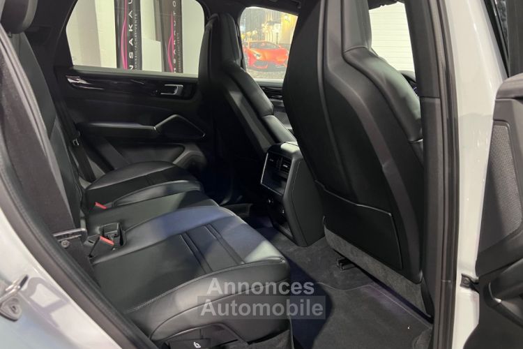 Porsche Cayenne E-Hybrid 3.0 V6 462 ch Tiptronic BVA - <small></small> 73.990 € <small>TTC</small> - #20