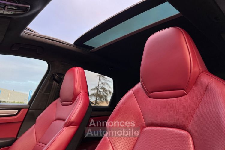 Porsche Cayenne E-Hybrid 3.0 V6 462 ch Tiptronic BVA PLATINUM EDITION TOIT PANO CAMERA 360 FULL CUIR CARTIER - <small></small> 83.990 € <small>TTC</small> - #16