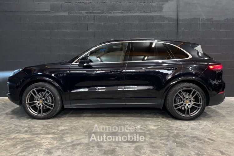 Porsche Cayenne E-Hybrid 3.0l V6 462 ch 2019 - <small></small> 67.990 € <small>TTC</small> - #2