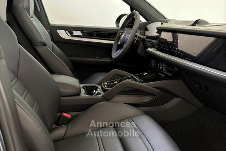 Porsche Cayenne e-Hybrid 470Ch FaceLift 1ère Main FR A partir de 990e par mois - <small></small> 99.990 € <small>TTC</small> - #3