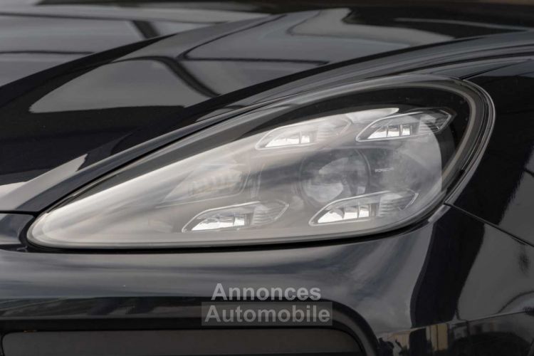 Porsche Cayenne E-Hybrid Bose VentilaSeats SoftClose Pano 21' - <small></small> 54.900 € <small>TTC</small> - #3