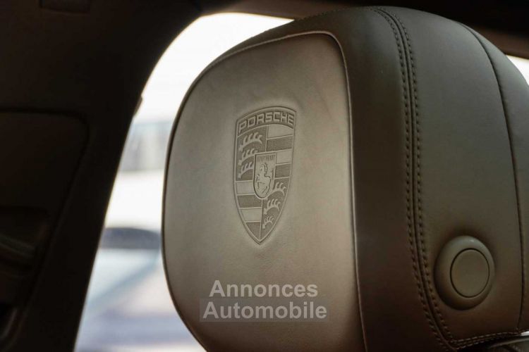 Porsche Cayenne E-Hybrid Bose VentilaSeats SoftClose Pano 21' - <small></small> 54.900 € <small>TTC</small> - #25