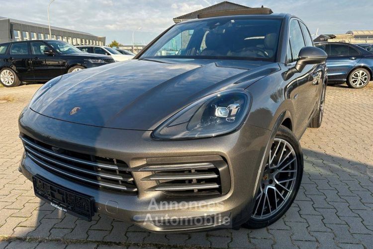 Porsche Cayenne E Hybrid BOSE/PANO/SPORT CHRONO - <small></small> 65.900 € <small>TTC</small> - #1