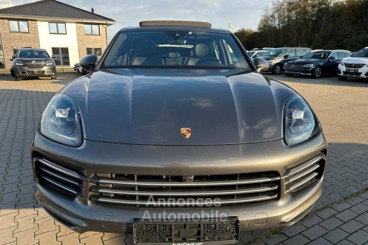 Porsche Cayenne E Hybrid BOSE/PANO/SPORT CHRONO - <small></small> 65.900 € <small>TTC</small> - #3