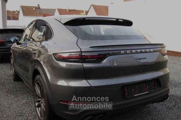 Porsche Cayenne E-Hybrid Coupé SPORTSIEGE/CHRONO/PANO/J'21 - <small></small> 72.999 € <small>TTC</small> - #11