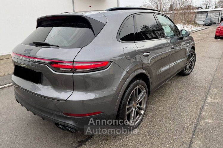 Porsche Cayenne E-Hybrid *21 roues turbo*HeadUp*Pano* - <small></small> 68.990 € <small>TTC</small> - #3