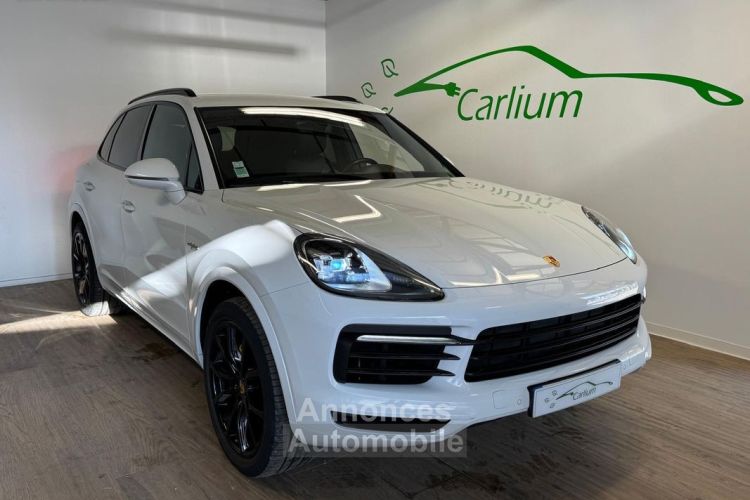 Porsche Cayenne E-HYBRIDE 3.0 V6 462CV Pack Chrono Français Très bien équipé A partir de 800e par mois - <small></small> 60.790 € <small>TTC</small> - #1