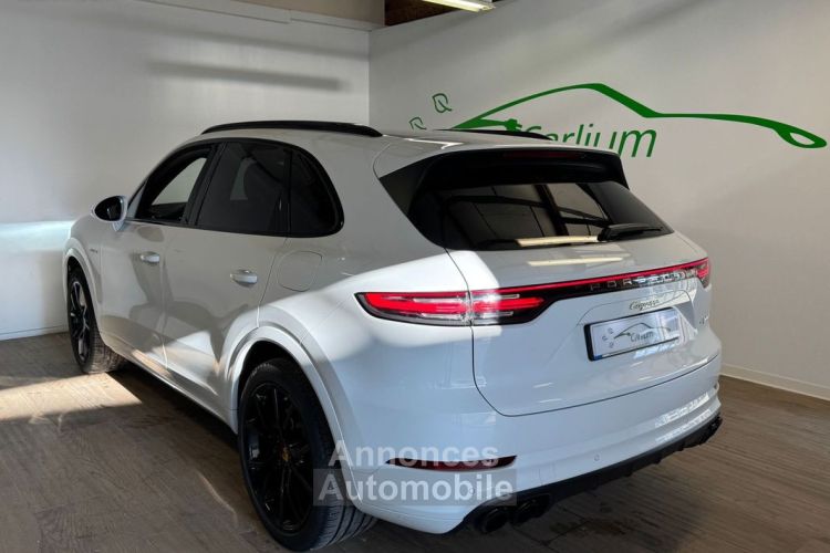 Porsche Cayenne E-HYBRIDE 3.0 V6 462CV Pack Chrono Français Très bien équipé A partir de 800e par mois - <small></small> 60.790 € <small>TTC</small> - #3