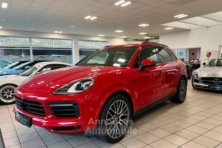 Porsche Cayenne E-Hybrid/Panorama/AHK/ACC - <small></small> 78.900 € <small>TTC</small> - #1