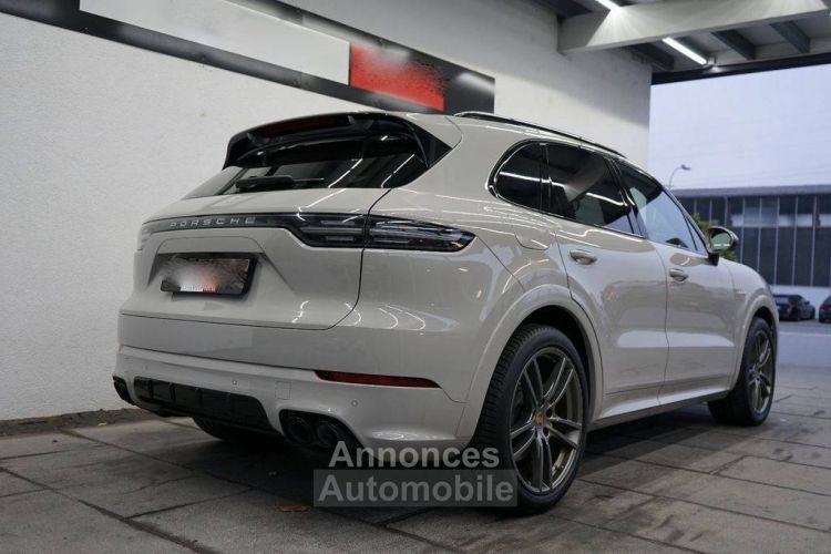 Porsche Cayenne E-Hybrid*SportDesign*AHK*MATRIX* - <small></small> 74.900 € <small>TTC</small> - #2