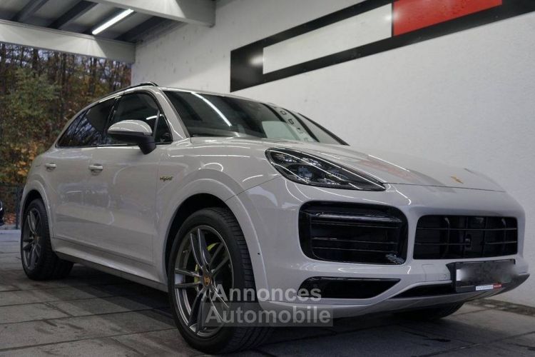 Porsche Cayenne E-Hybrid*SportDesign*AHK*MATRIX* - <small></small> 74.900 € <small>TTC</small> - #8